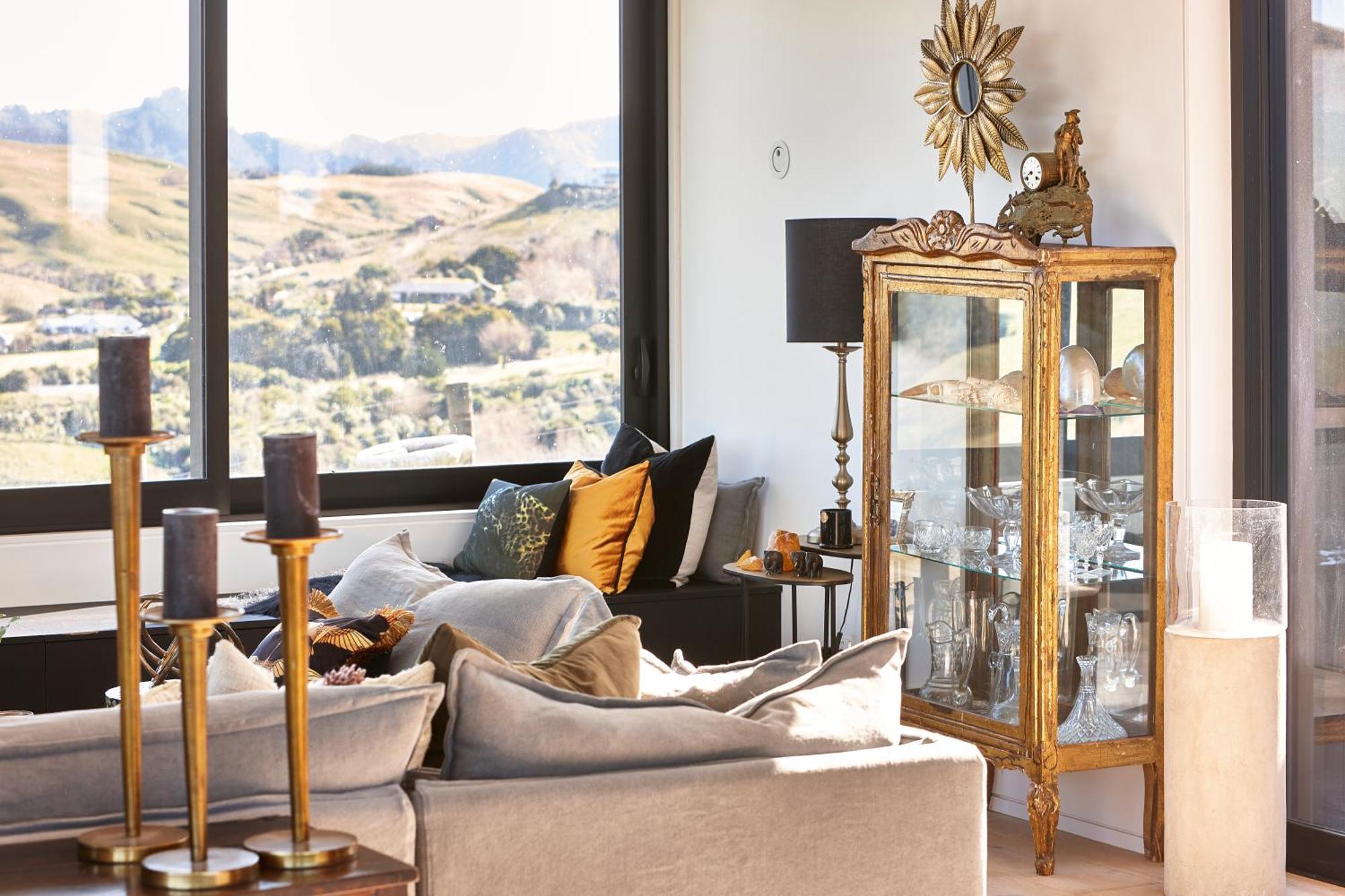 Ocean + Country - Wainui Holiday home